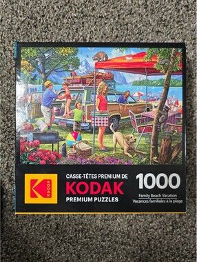 Kodak Family Beach Vacation 1000-Piece Premium Puzzle